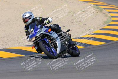 media/Oct-09-2022-SoCal Trackdays (Sun) [[95640aeeb6]]/Turns 9 and 10 (1050am)/